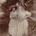 Spooning post card ca. 1911 Davidson Bros London and New York