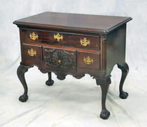 Dressing table made by Althin, 1900-1913 photo: private collection