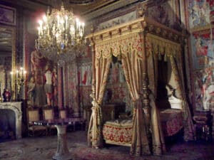Bed chamber at the Chateau-de-fontainbleau