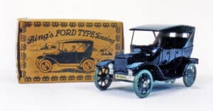 Great period artwork graced the Bing Model T boxes, this one for the Touring Car.