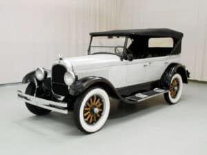 Introduced in 1924, the Chrysler Six boasted only 201 cubic inches but its 4.7:1 compression ratio engine delivered 68 horsepower. Chrysler was one of the first to adopt 4-wheel hydraulic brakes and the Chrysler Six also had full pressure engine lubrication. No wonder Chrysler sold 32,000 of them in its first year.